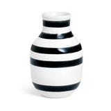 Omaggio Vase Black, 3 Sizes