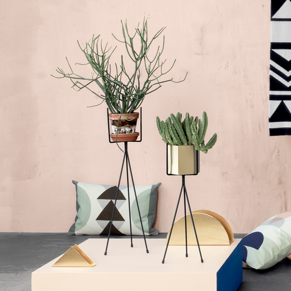 plants pot stand Retro Plant Stands | Ferm Living | Kontrast | Kontrast